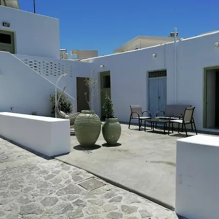 Giagia House * Pollonia
